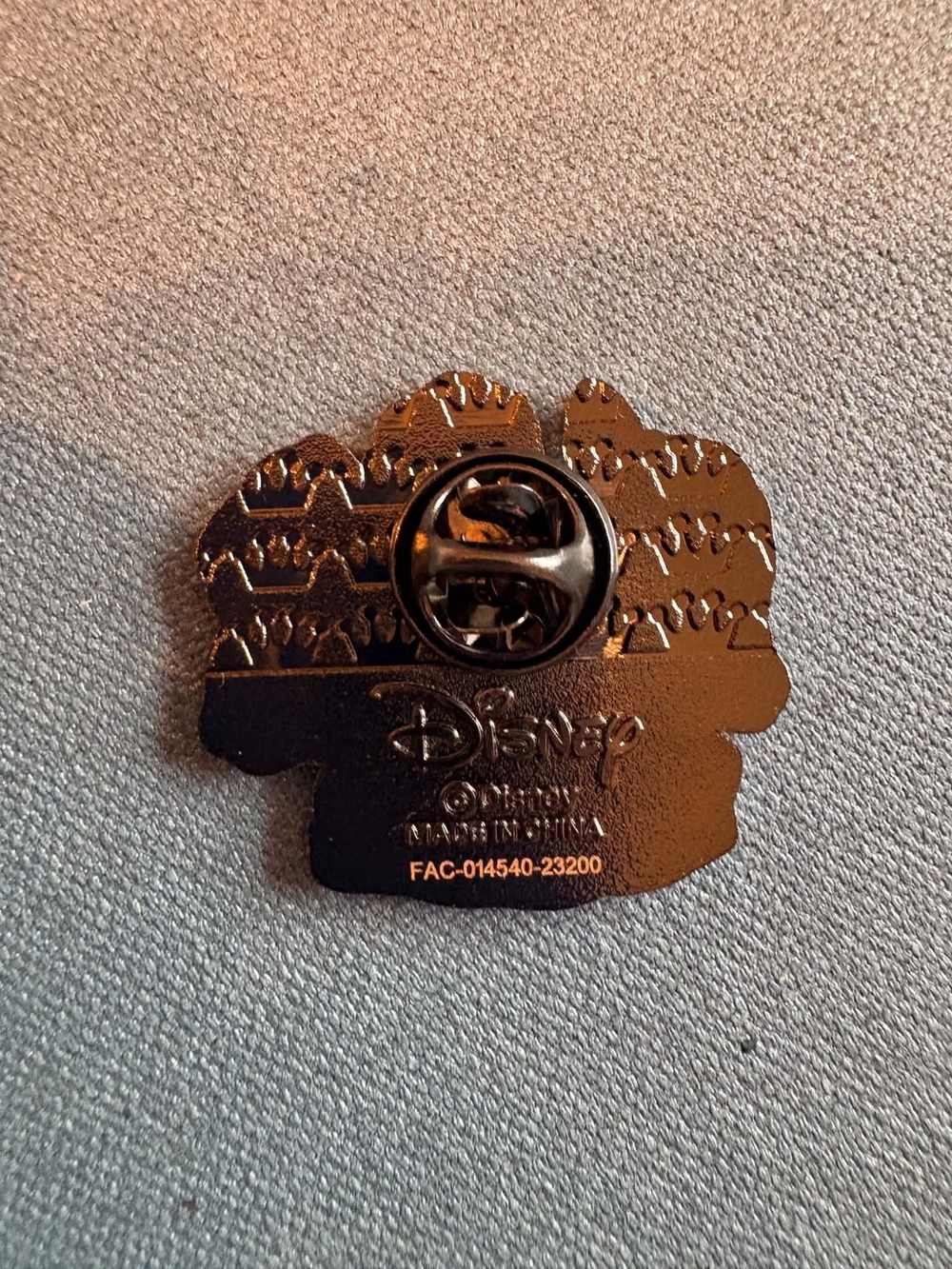 Loungefly Stitch Pin - Picture 2 of 4
